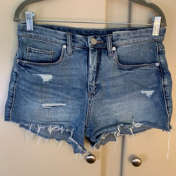 Blank NYC Wedge Shorts Distressed Denim Cutoff Shorts women’s Size 28 - Picture 4 of 11